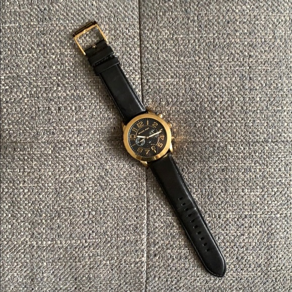 Michael Kors Gold Tone and Black Leather Watch - Picture 4 of 9